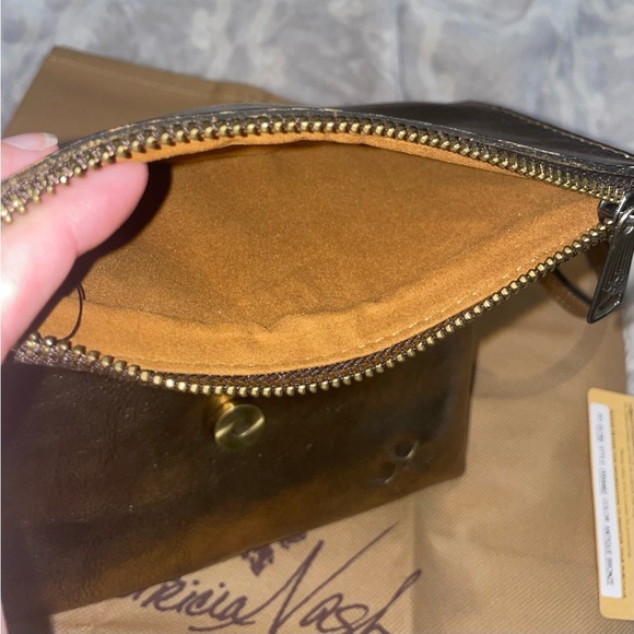 Patricia Nash Corfu Metallic Leather Crossbody - Picture 5 of 8